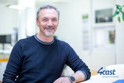Sascha Bauer, CEO 4cast<br />
© 4cast