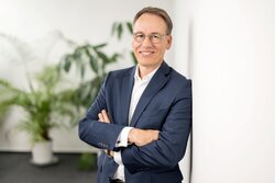 Dr. Frank May, CEO Alterric GmbH, wird das Unternehmen zum Ende seines laufenden Vertrags am 31. März 2027 verlassen<br />
© Timo Lutz Werbefotografie