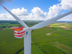 Die Deutsche Windtechnik übernimmt im Windpark Handewitt den Anlagenservice für Senvion 6.2M-Anlagen.<br />
© re:cap global investors ag