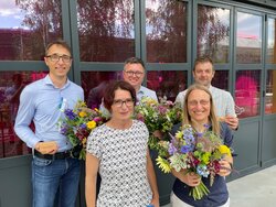 Photo from left to right: Matthias Golle from Ilmtal e.G., Ramona Rothe, Head of the “Wind Service Center” at ThEGA, Stefan Siegmund from Energiequelle, Sonja Gonschorek from Bürgerenergie Jena e.G., and Thomas Winkelmann from Bürgerenergie Saale-Holzland<br />
© Tristan Heiroth
