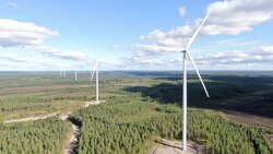Der finnische Windpark Konttisuo ist 2022 ans Netz gegangen und hat zum Unternehmenserfolg beigetragen<br />
© Energiequelle GmbH