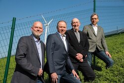 Geschäftsführer von energy grid service: Nils Brümmer, Oliver Klausch, Frank Lorenzen, Torsten Stoll (v.l.n.r.)<br />
© wpd windmanager technik/energy grid service