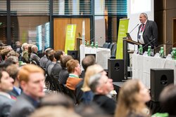 At the Renewable Energy Grid Integration Week, lectures will be presented on-site as well as virtually.<br />
© Energynautics GmbH