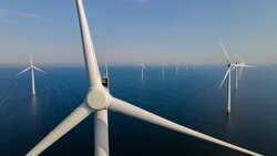 Germany Surpasses the 10,000 MW Offshore Wind Capacity Mark<br />
© Chirapriya / Adobe Stock