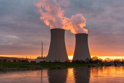 Global nuclear power plant market stagnates in 2025 and remains in a trough<br />
© wlad074 / Adobe Stock