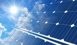 Neues Solar-Allzeithoch in Deutschland: Erstmals 12 Milliarden kWh Solarstrom in einem Monat<br />
© CR / Adobe Stock
