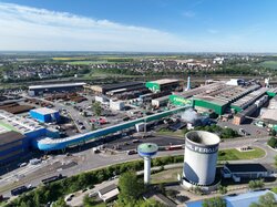 Das Feralpi-Werksgelände in Riesa<br />
© Feralpi