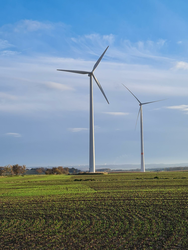 Windanlagen im Park Frauenprießnitz<br />
© Q-Energy Deutschland GmbH
