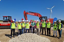 Groundbreaking ceremony for the repowering of the Ingstetten wind farm in Baden-Württemberg<br />
© Qualitas Energy