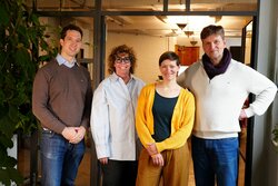 Von links nach rechts: Sebastian Schierenbeck (CFO), Birte Wagener (CPO), Susana Gomez (CMO), Carsten Paatsch (CEO)<br />
© Saxovent