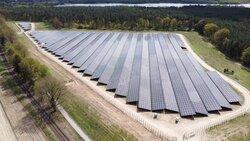 Tion Renewables’ 26 MW solar park in Klosterheide, Germany<br />
© Sunovis GmbH